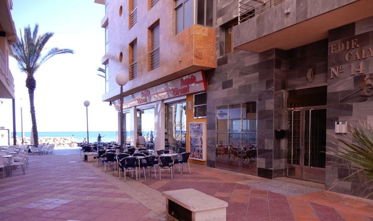 Edificio 1º Linea De Playa, En Paseo Maritimo De Torrevieja, Alicante, Costa Blanca Eksteriør bilde